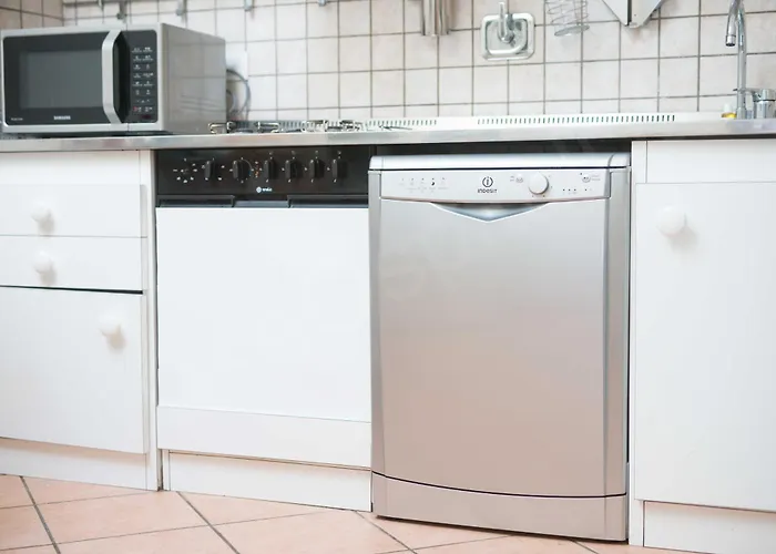 Caseospitali - Daisy, Ampio Trilocale X6 Vicino A Piazza Maggiore